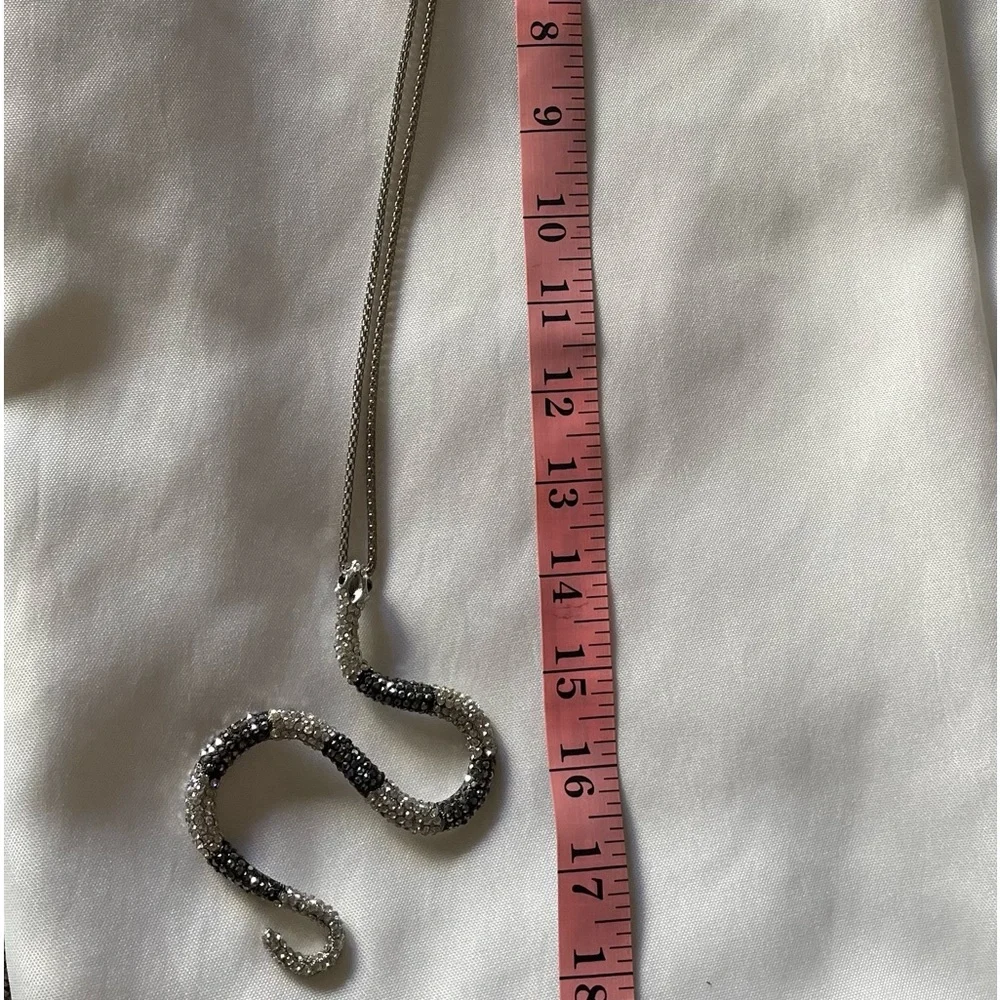 Taylor Swift Snake Pendant - Picture 3 of 3